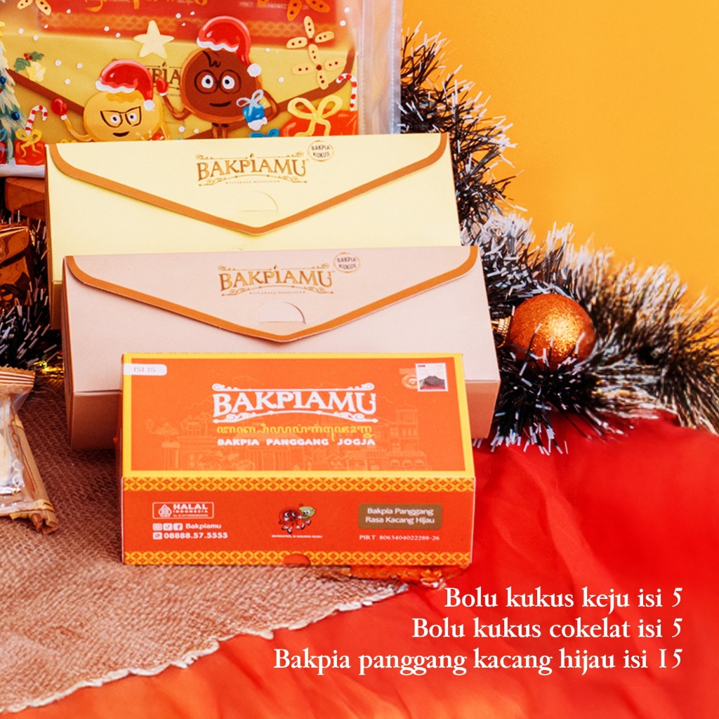 

Bakpiamu Christmas Hampers 2024