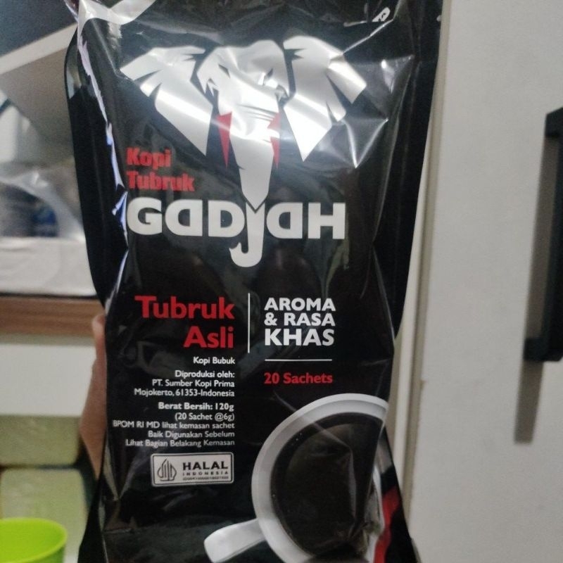 

Kopi tubruk Gadjah tubruk asli 20x6gr (isi 20)