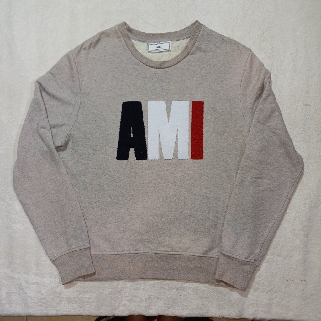 CREWNECK AMI PARIS ( ALEXANDRE MATTIUSSI ) SIZE M (SECOND BRANDED) ABU-ABU, PT24