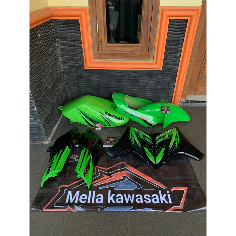 Cover body fullset ninja r ss Cover tangki sayap ninja ss r Body ninja ss r Set Tepong aki ninja r C