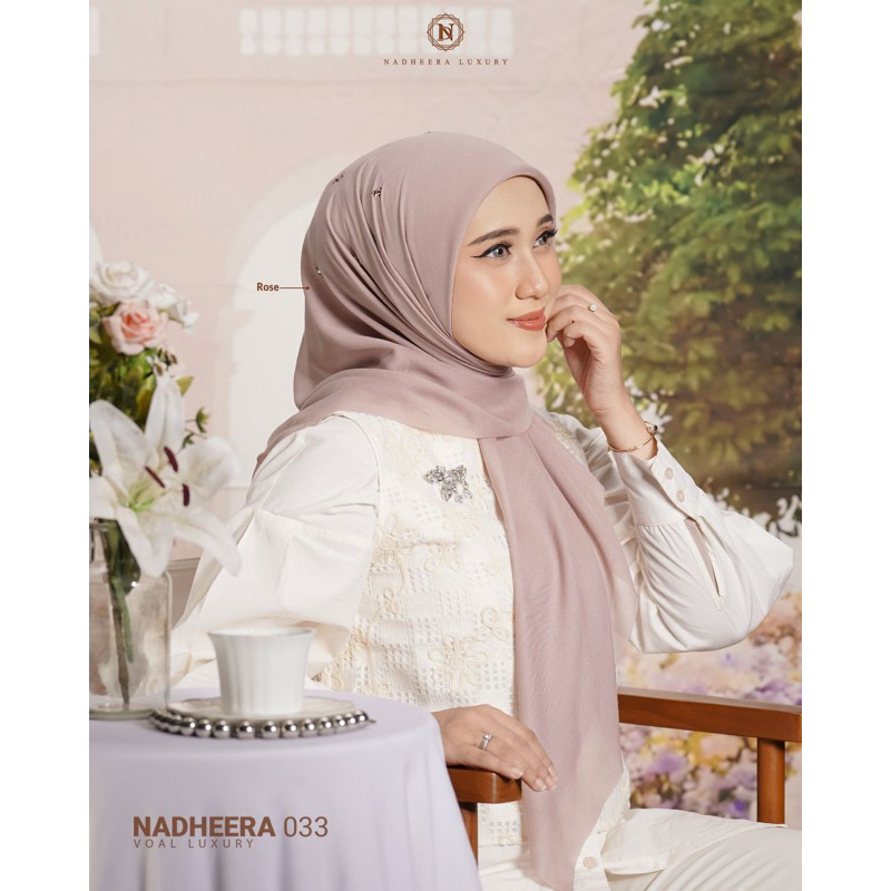 Nadheera 033 Voal Luxury Hijab