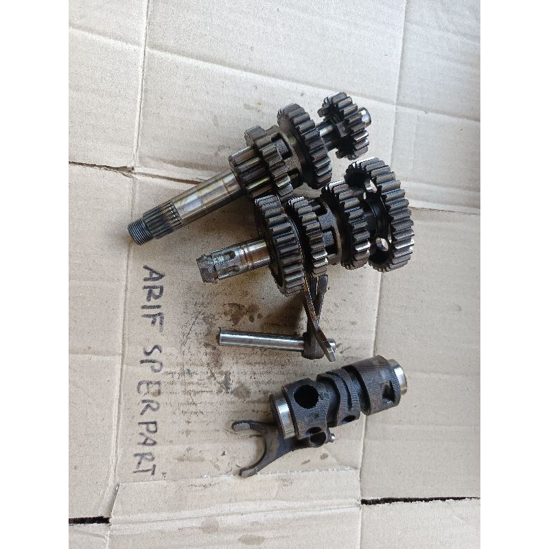 gigi gear gir rasio ratio transmisi set honda supra x 125 karisma kirana Original