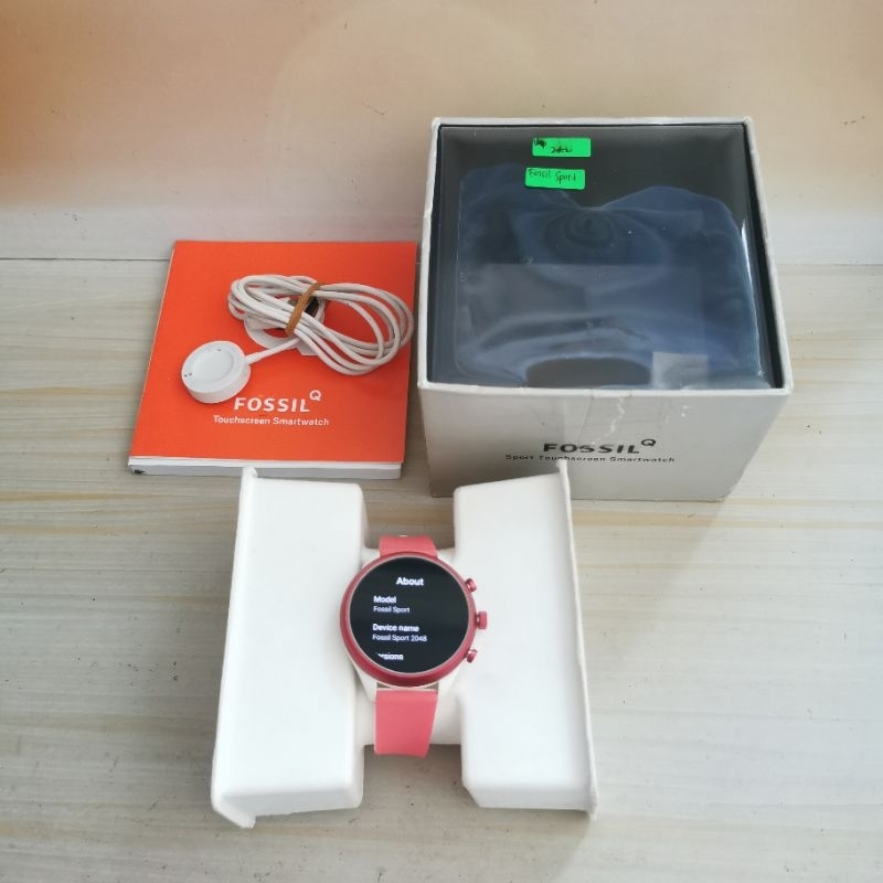 Fossil Sport smartwatch FTW6027 Red Silicon Bekas - Fullset Original - second