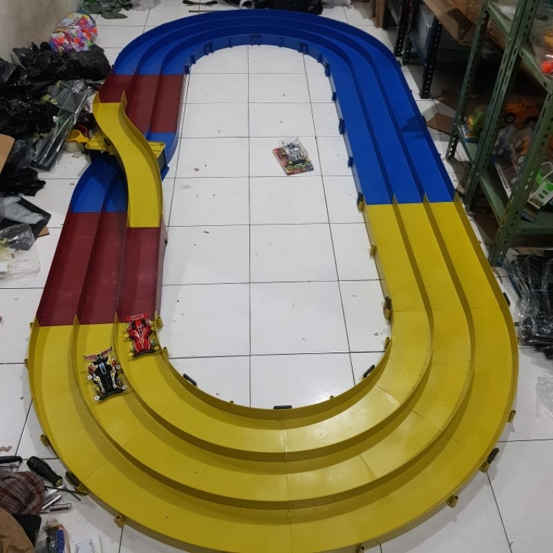 Mainan Track Tamiya 3 Jalur Lintasan - Track Mobil 3 Jalur Lintas
