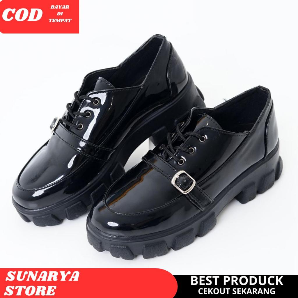 SUN FLORA Sepatu wedges wanita low boots glowsi import korea style terbaru tren kekinian