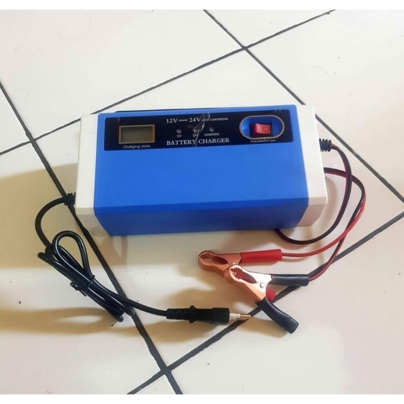 cas charger aki motor dan mobil