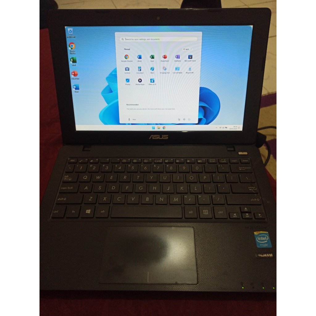 Laptop Notebook Netbook Asus X200M SSD 256GB Intel N2840