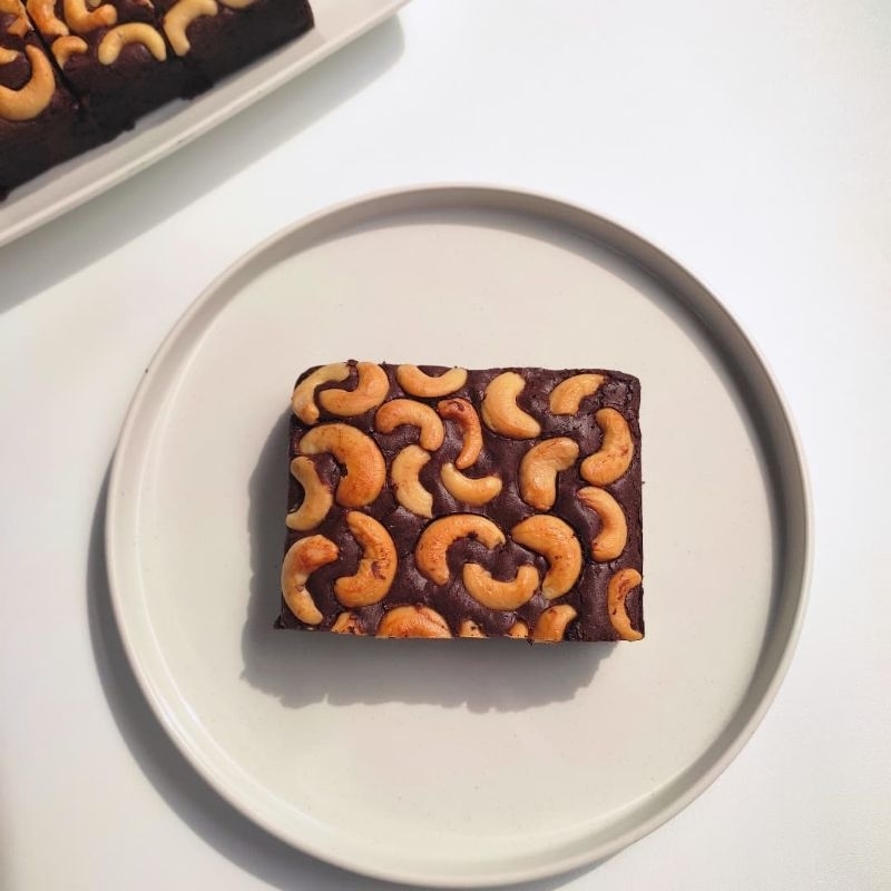 

Fudgy Cashew Brownies