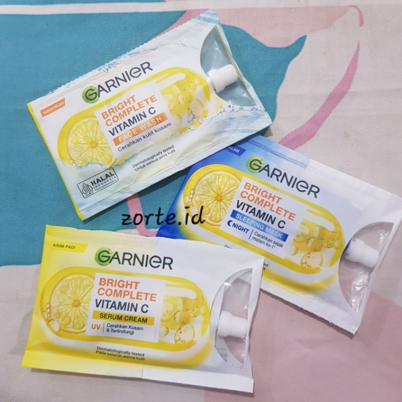 [ GARNIER ] Sachet Kuning Paket 3 Macam (Dc / Nc + Facial Foam)