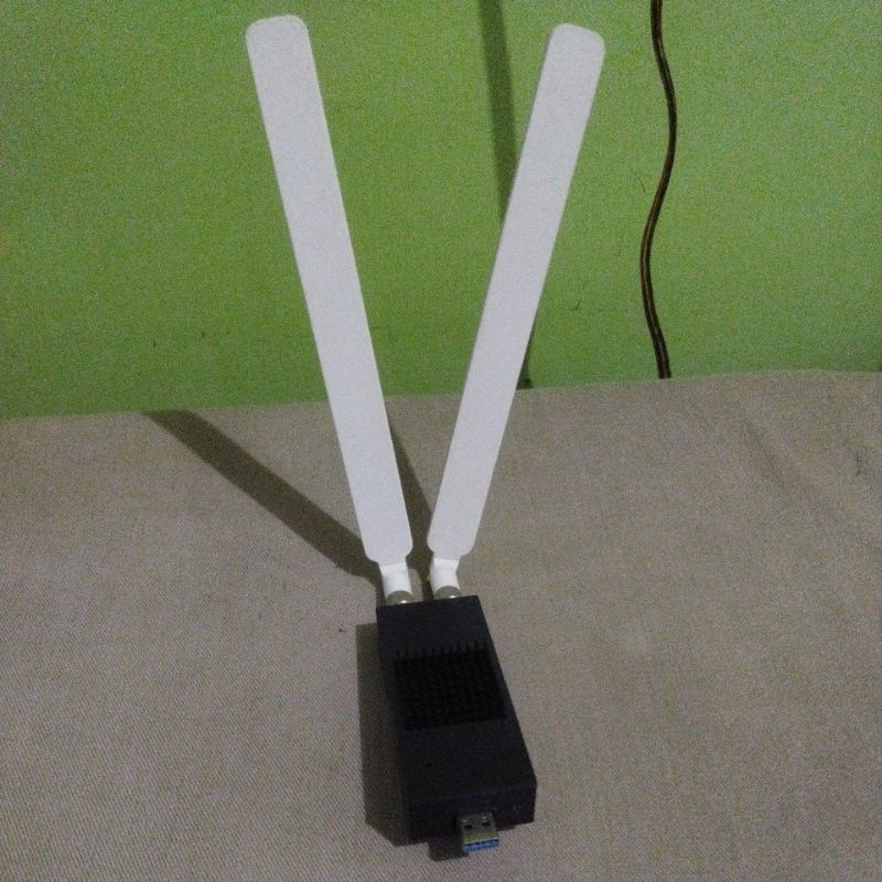 Modem Rakitan LT4220