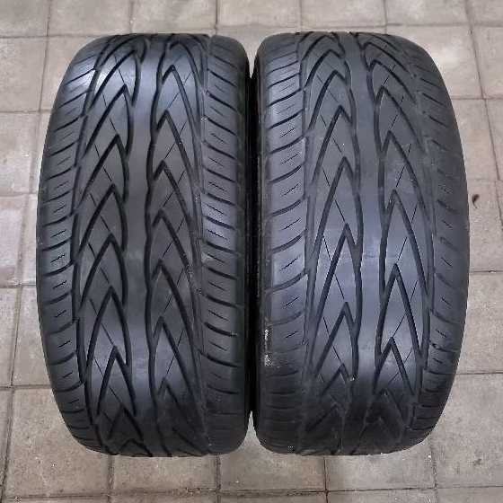 Ban Ring 18 Toyo Proxes 4 235/40 R18 Second 2pcs