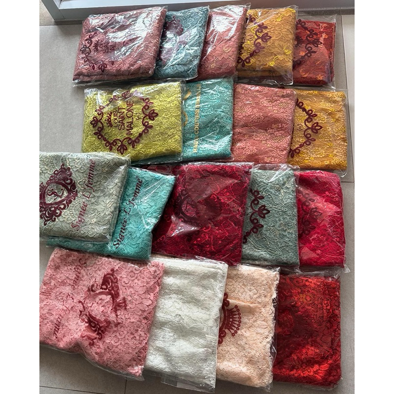 Kain Kebaya THE ORIGINAL FRANCE LACE SWAROVSKI 2,4M