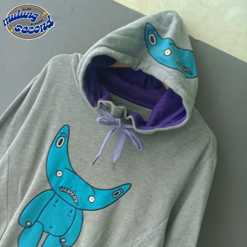 HOODIE NII GRAPICT ABU ABU SECOND ORIGINAL