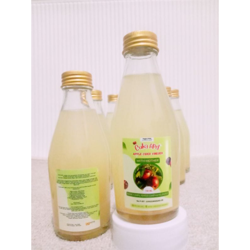

CUKA APEL ASLI 150ml|CUKA APEL MURNI|APPLE CIDER VINEGAR with mother|P-IRT CUKA APEL