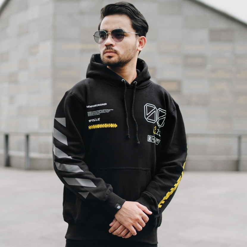 PULLOVER HOODIE - DYSTOPIA