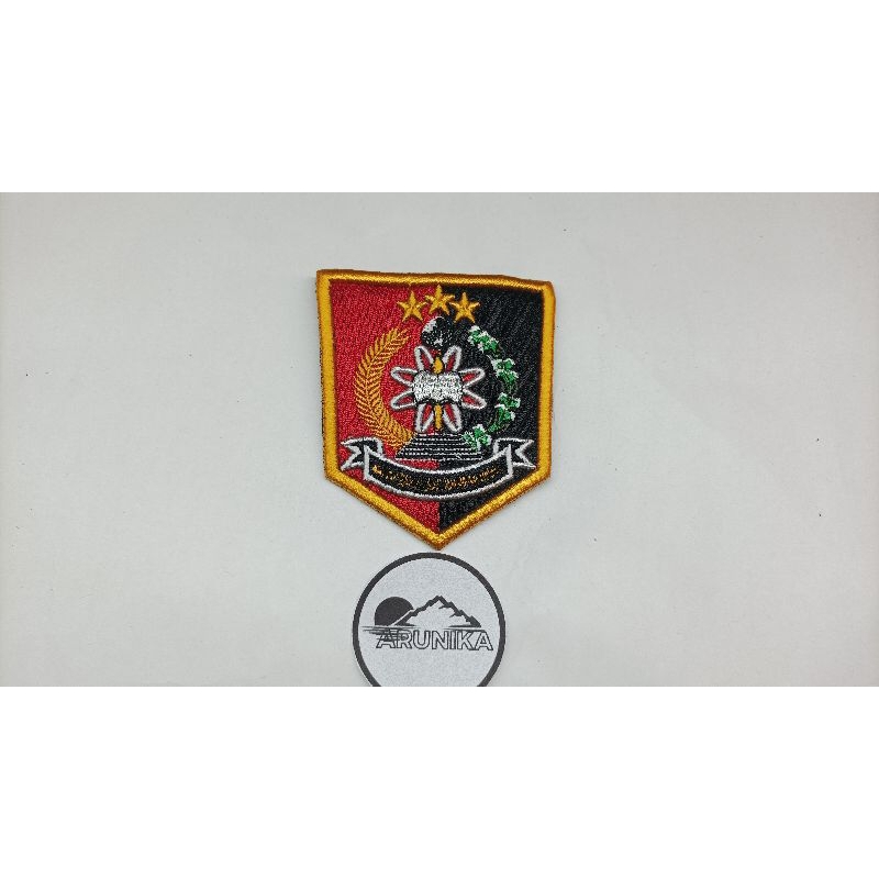 ATRIBUT POLRI SPN/LEMDIKLAT SATUAN TIMBUL