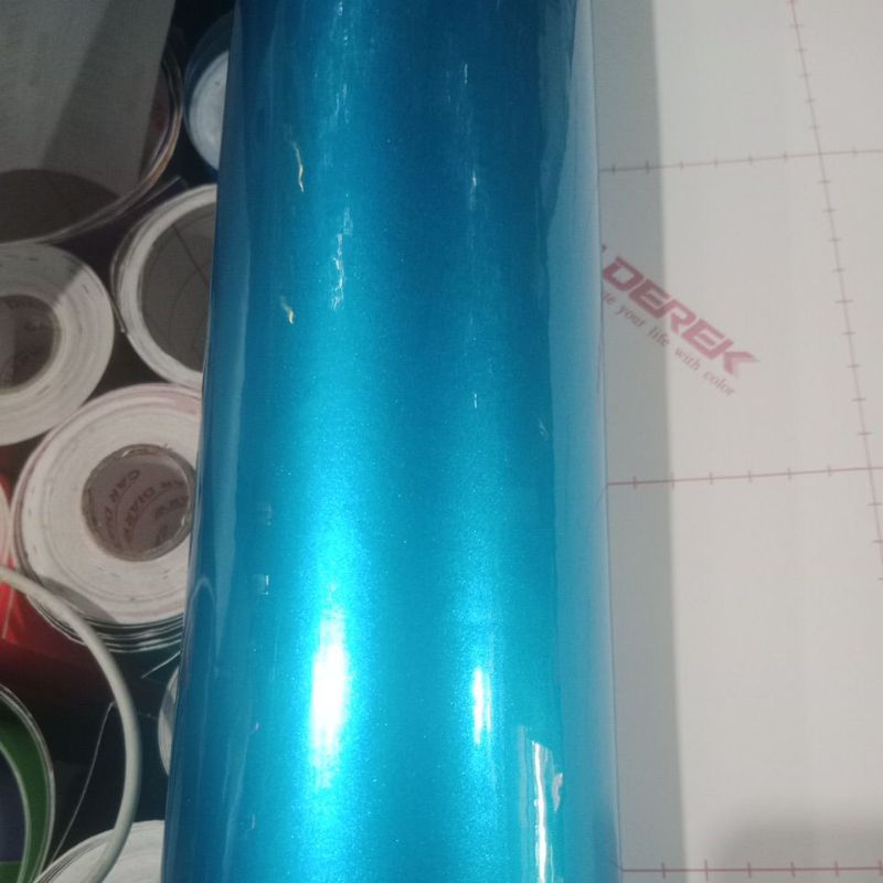 stiker scotlet biru muda metalik