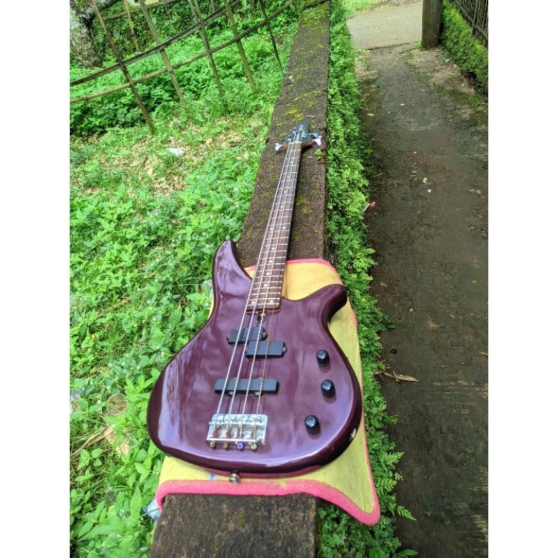 bass yamaha RBX270J second