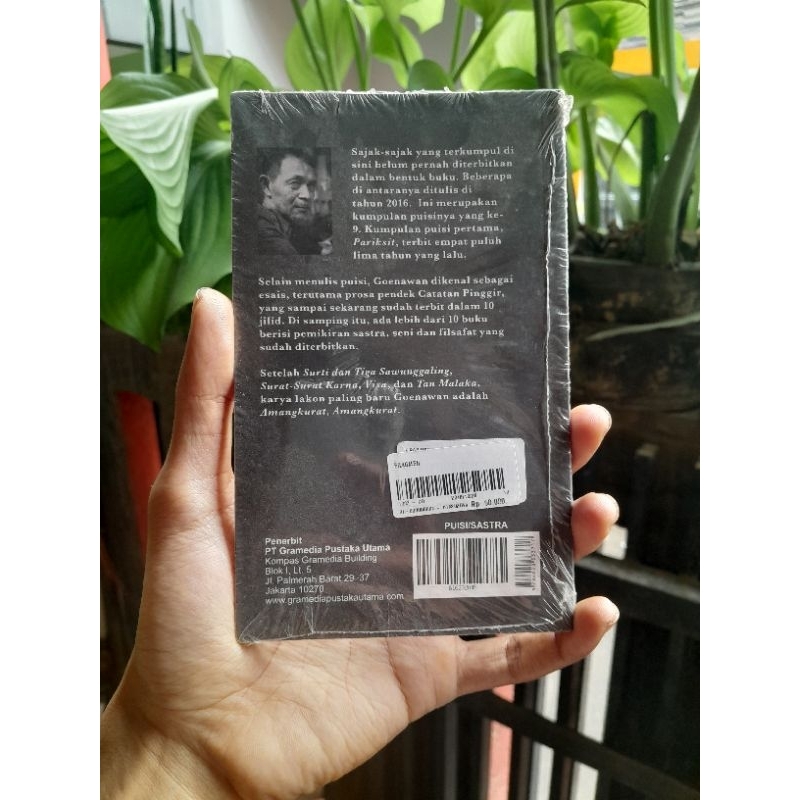 BUKU PUISI/SAJAK Fragmen Goenawan Mohamad