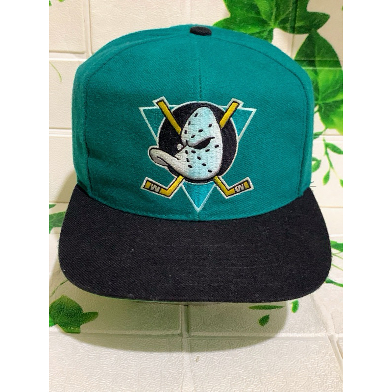 Topi Snapback Vintage Mighty Ducks Blockhead Tag Disney