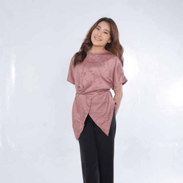 Fara top (small and big size) satin premium