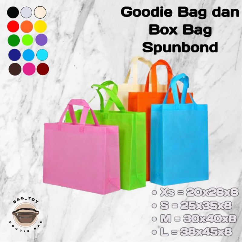 

Tas Spunbond Goodie Bag 30x40x8 cm/ Goodie Bag Tebal 70 gsm Goodie Bag Handle Tas Belanja Tas Souvenir