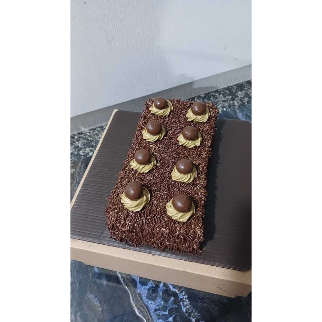 

Bolu Jadul Medan by Yoona Kitchen