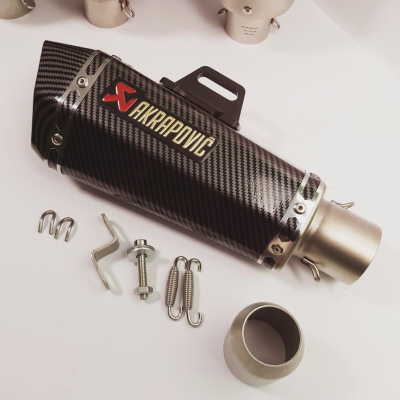 Silencer knalpot import taiwan Akrapovic conical carbon bisa untuk semua jenis motor suara mantap