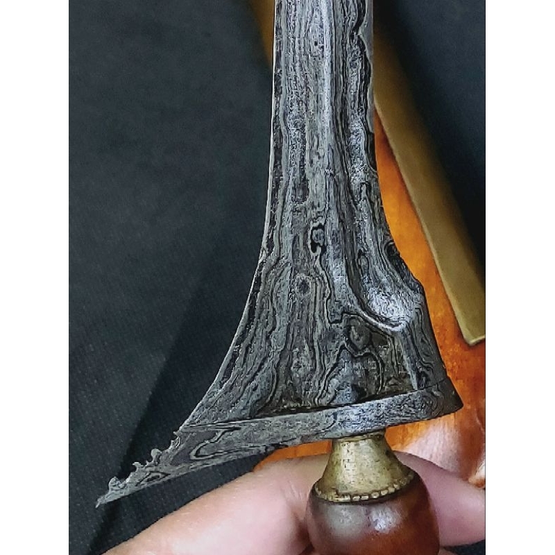 Pusaka Keris Jalak Ngore, original, pamor pendaringan kebak dan Tunggul Wulung, est HB3.