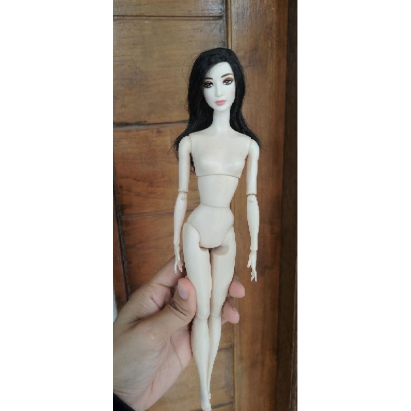 preloved barbie fbb body berat / barbie collector/ barbie mtm
