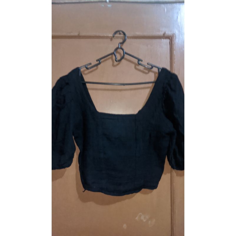 Iyona top by aijo (prelove)
