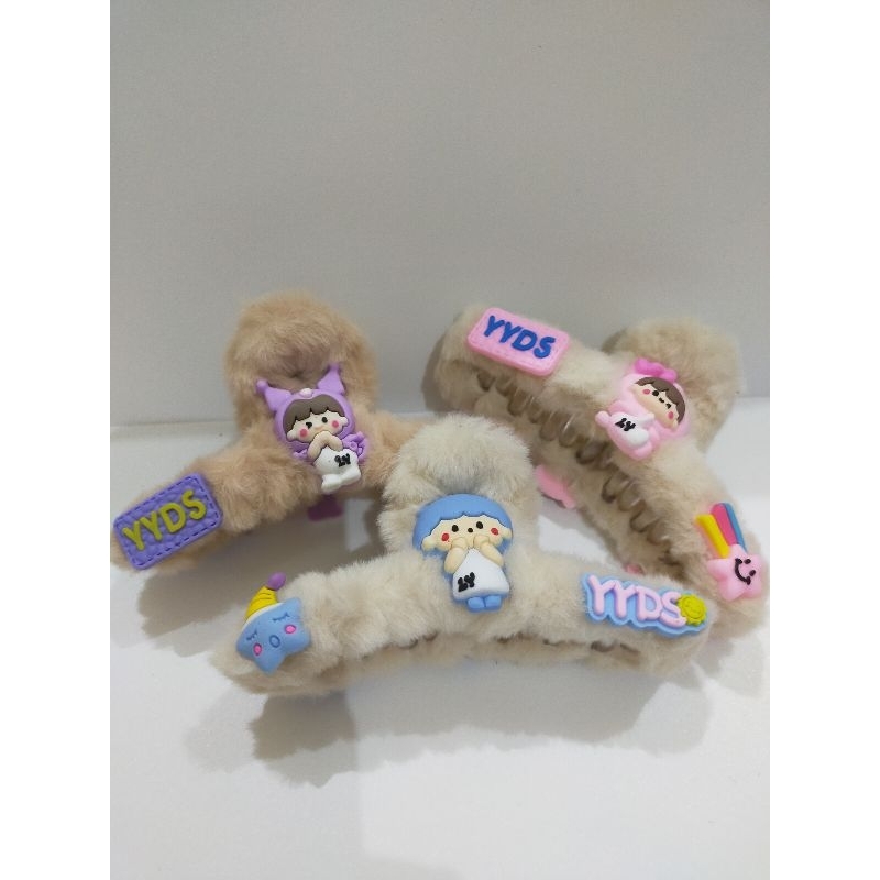 READY Jepit Rambut Pompom Bulu LUCU UNIK JEPIT RAMBUT DEWASA KOREA KEKINIAN