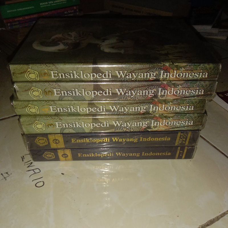 BUKU SATU SET ENSIKLOPEDIA WAYANG INDONESIA