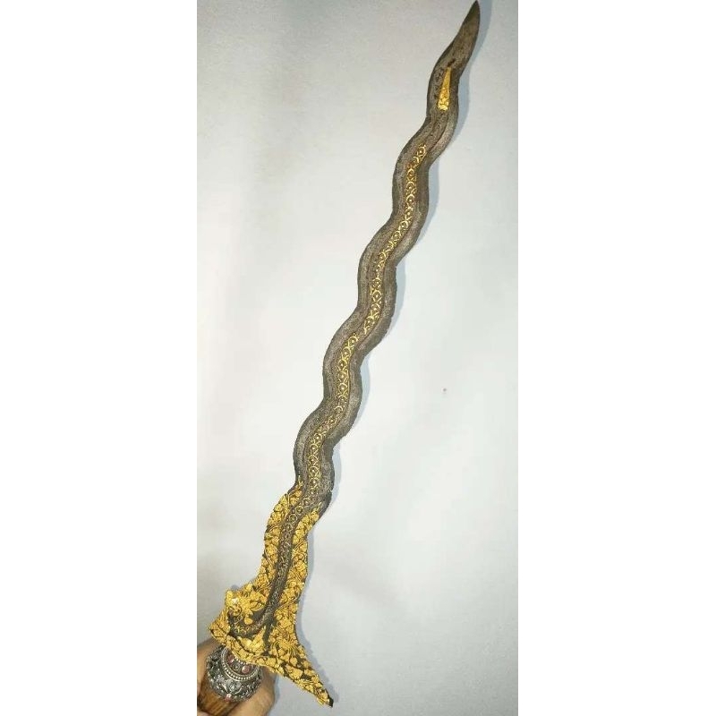 pusaka keris nogososro kinatah emas kamarogan