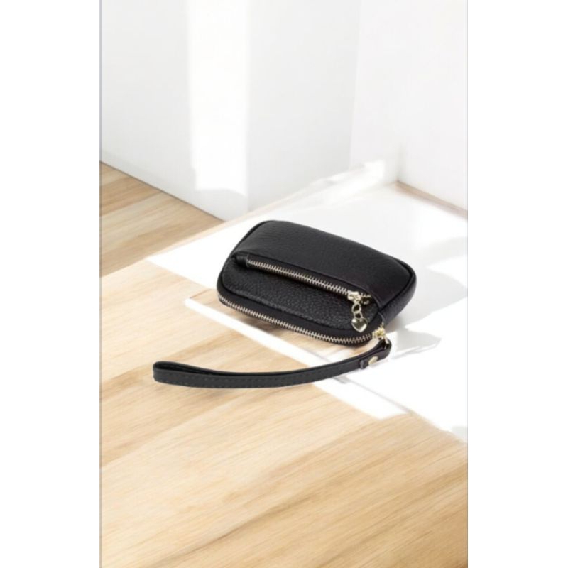 dompet kartu dan uang