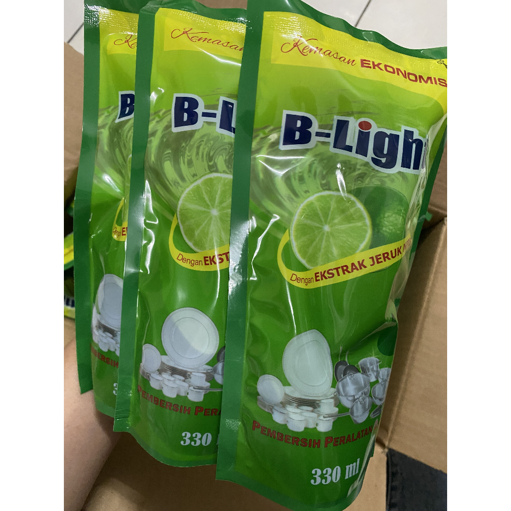 [MD3] 3pcs refill-Sabun cuci piring B-Light (3x330ml)