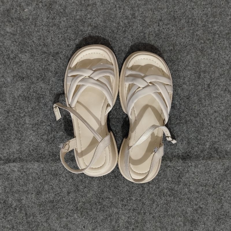 Preloved Arvus Sandal Platform