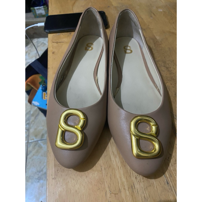 NETT Preloved sisu shoes buttonscarves taupe