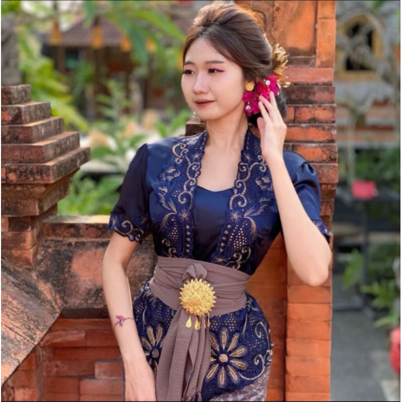 Kebaya silky motif matahari || Kebaya terbaru || kebaya tangan pendek || Kebaya motif terbaru || keb