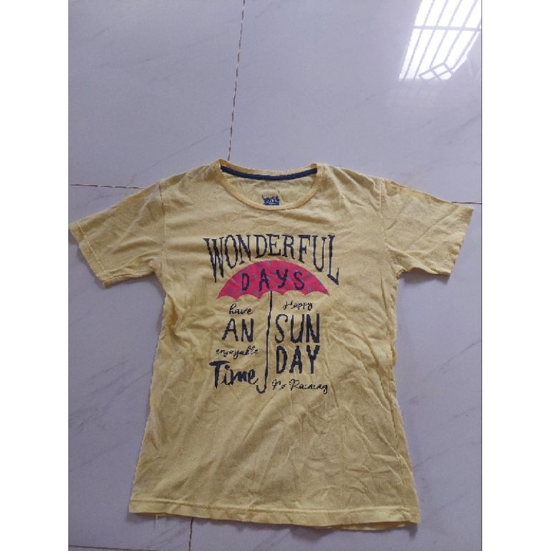 Baju Kaos Wanita Kuning Preloved