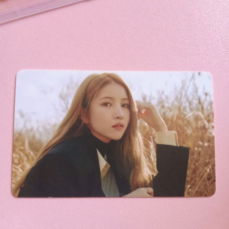 photocard Sowon gfriend official