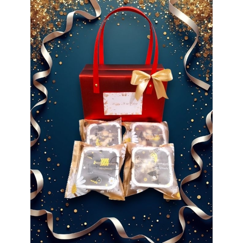 

Hampers Tahun Baru / Brownies Cup isi 4