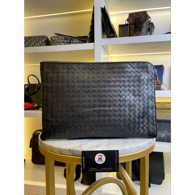 Bottega Intrecciato Clutch