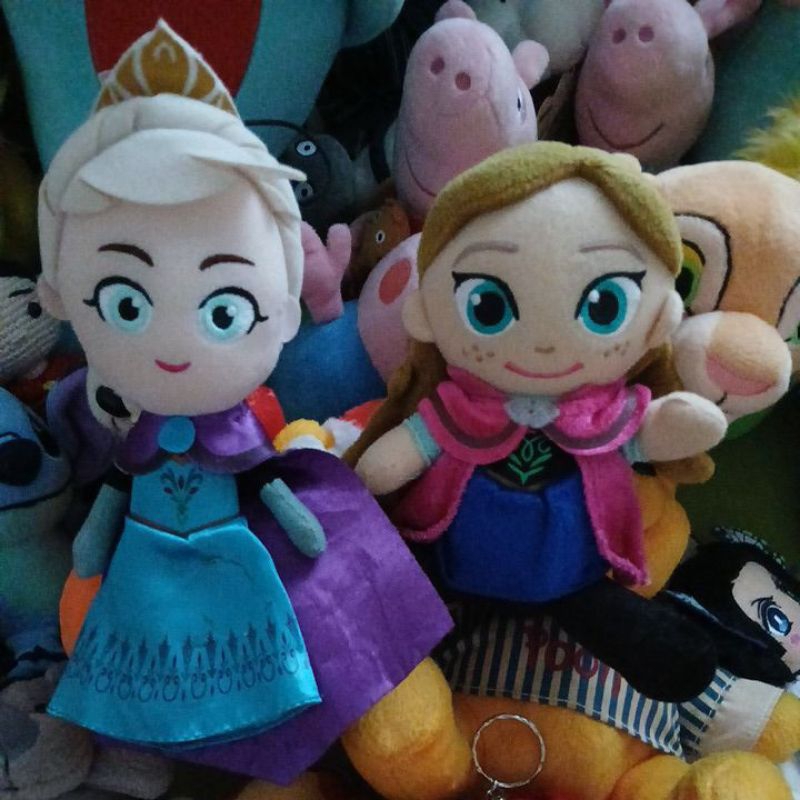 Boneka Anna dan Elsa Frozen