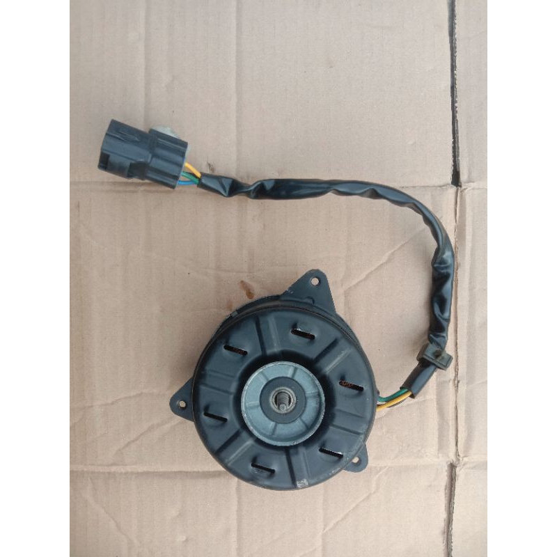 MOTOR FAN RADIATOR SUZUKI APV ARENA KABEL 4 MERK DENSO BARANG ORIGINAL MASIH SANGAT BAGUS TERJAMIN 1