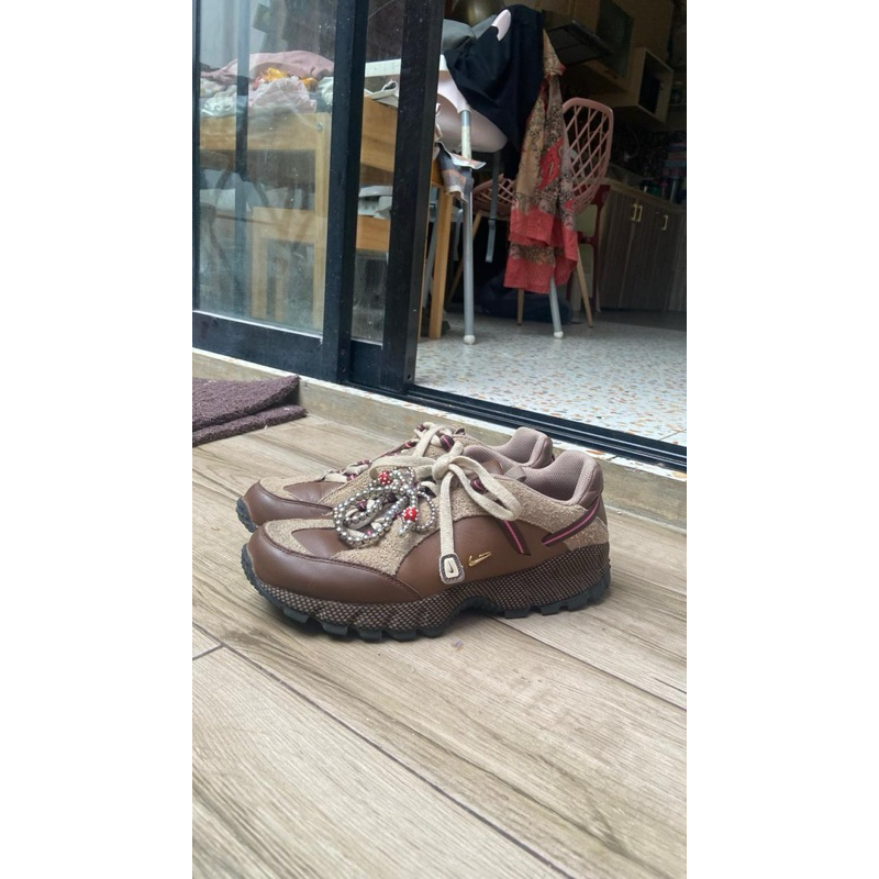 Nike Jacquemus Air Humara Size 41 Preloved
