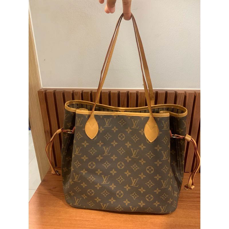 preloved tote LV neverfull medium