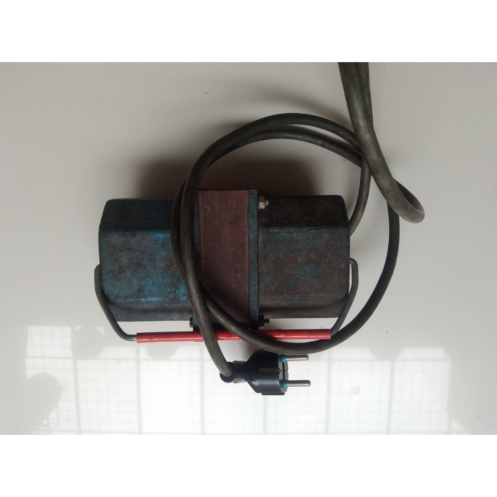 Transformer Step Down & Step Up 110-220V (KDK)