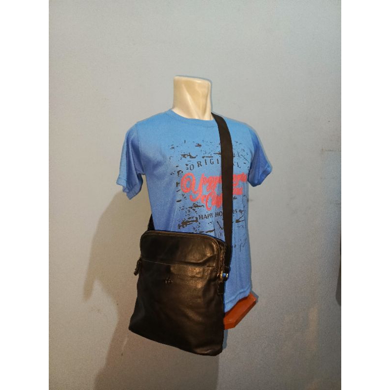 (PRELOVED) TAS SLEMPANG PRIA KULIT ASLI "HUSH PUPPIES"