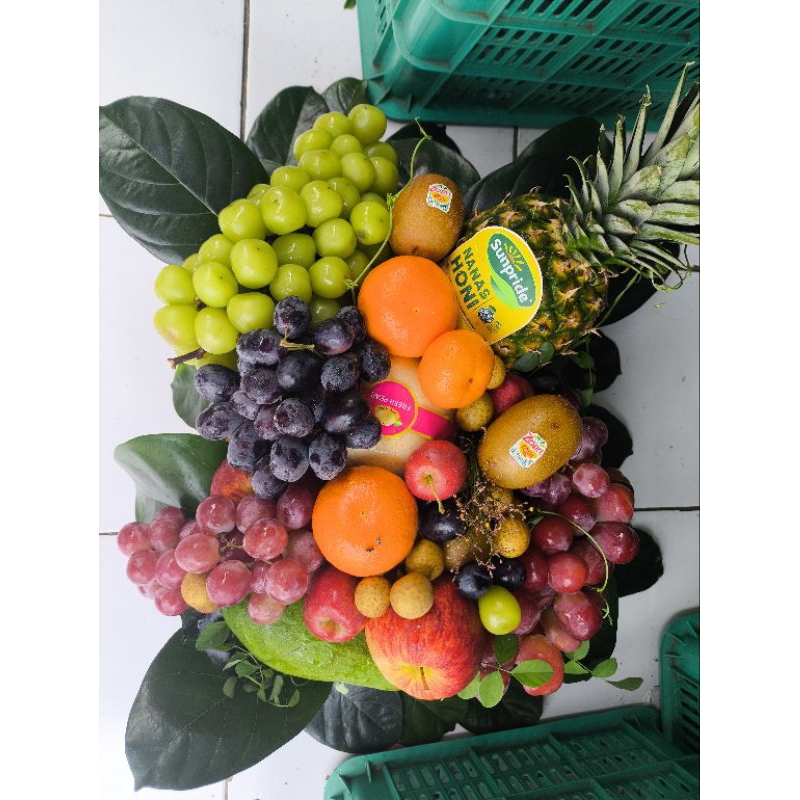 

Parcel Buah Super Premium - Hantaran Pernikahan/ Parcel Buah Lamaran / Hampers Buah Segar